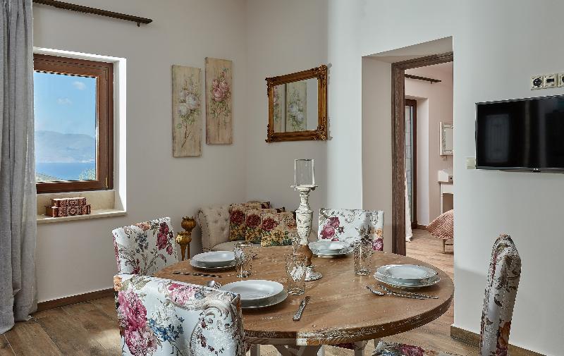 Orelia Cretan Villas & Deluxe Apartments Kamilari Exterior foto